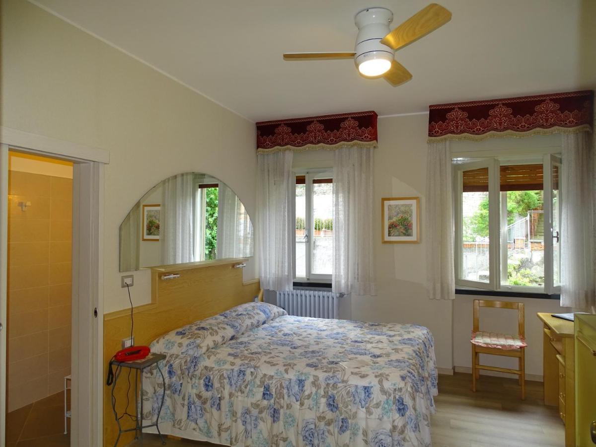 Casa Alessandra มัลเชซิเน ภายนอก รูปภาพ